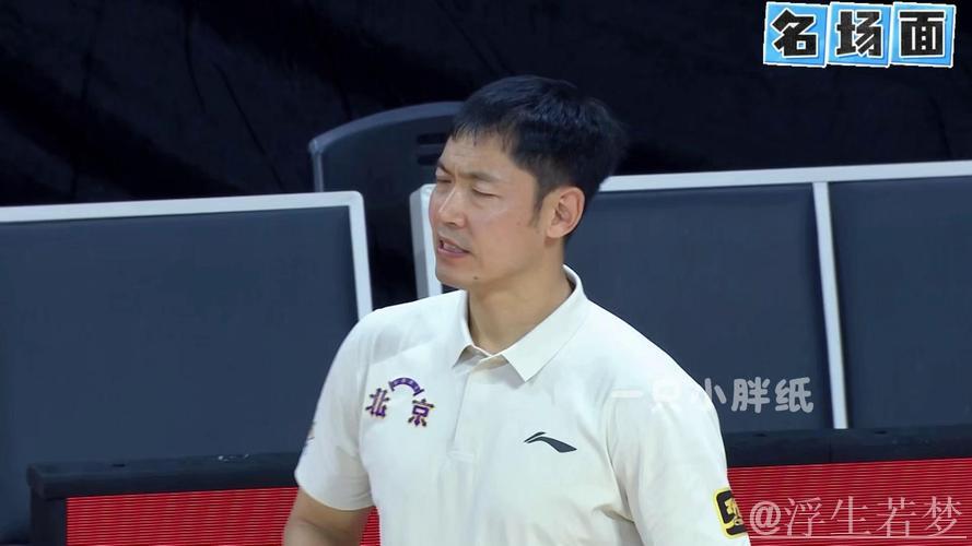 张庆鹏:队员们盼新赛季,夏训全力以赴无休息 张庆鹏:队员们盼新赛季,夏训全力以赴无休息